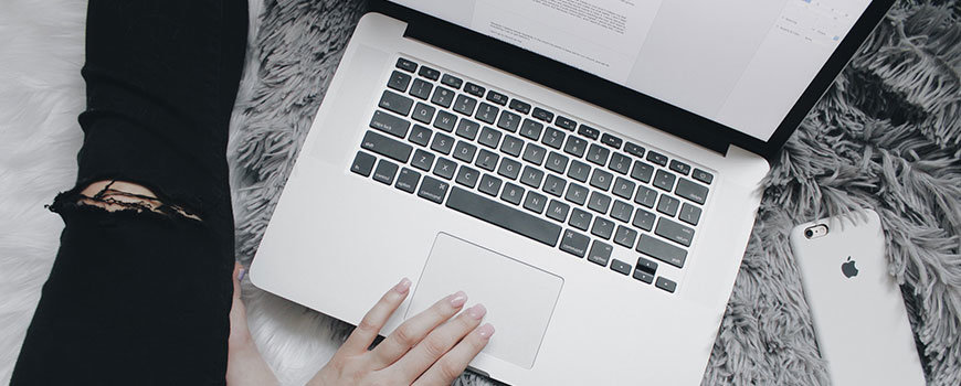 (Junior) Social Media Manager gesucht Fashion Beauty Lifestyle